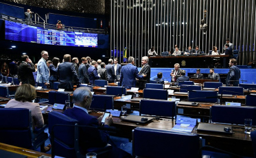 Plenário pode votar projeto que obriga detentos a ressarcir despesas com prisão  