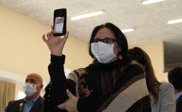 Damares Alves elogia Bairro da Juventude em Criciúma