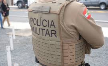 Mulher de 29 anos é encontrada morta com sinais de estrangulamento em Criciúma