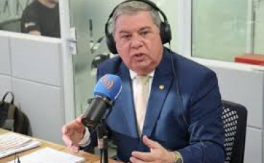 Alesc aprova projeto de Mário Motta sobre uso ético da Inteligência Artificial no serviço público