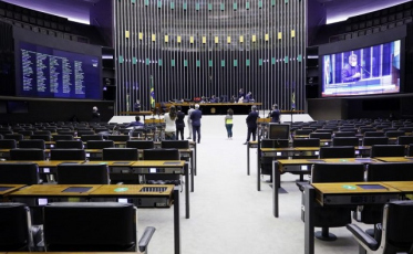 Plenário pode votar ampliação das possibilidades de saque do FGTS durante pandemia