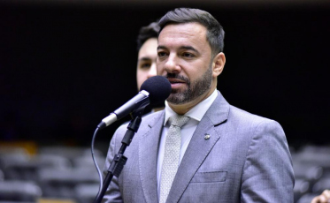 Daniel Freitas explica voto contra prisão de Brazão: “a lei deve ser cumprida”