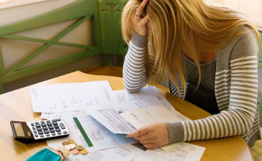 Brasil fecha primeiro semestre com 63,6 milhões de consumidores inadimplentes