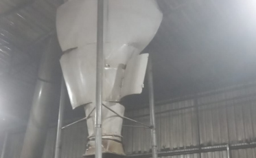 Sombrio: incêndio em indústria é controlado por funcionários