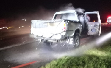 Incêndio destrói veículo em Morro da Fumaça