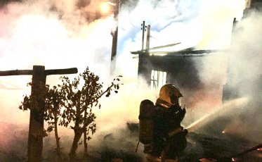 Incêndio destrói residência em Araranguá