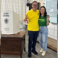 Prefeito de Criciúma destaca importância do voto durante votação em Criciúma: 'Voto com critério'