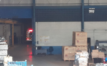 Incêndio atinge unidade da Librelato em Criciúma (VÍDEO)