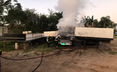 Incêndio destrói cavalo de carreta em Criciúma