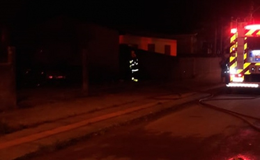 Incêndio em residência em Cocal do Sul