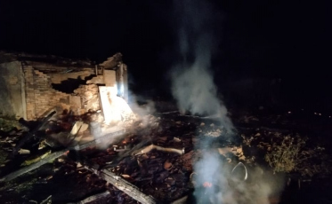 Incêndio atinge galpão em Santa Rosa do Sul
