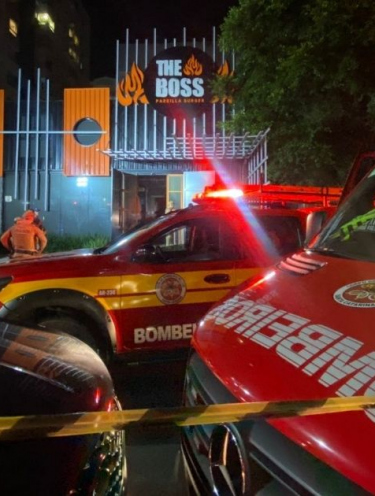 VÍDEO: Incêndio atinge hamburgueria no Centro de Criciúma 