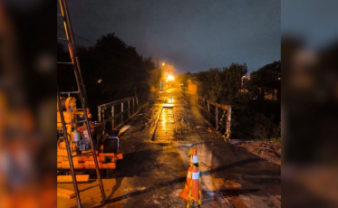 Homem é preso após incendiar ponte em Criciúma em “protesto” por acidente