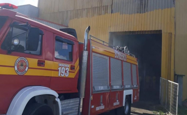 Incêndio atinge indústria de arroz em Jacinto Machado 