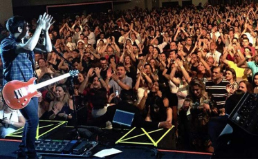 Ingressos esgotados para o Skank!