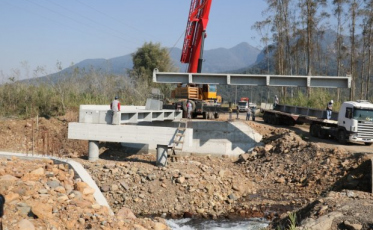 Defesa Civil entrega novos kits de transposição no Sul e Norte de Santa Catarina
