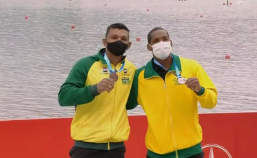 Canoagem: Isaquias Queiroz e Jacky Godmann são bronze na Copa do Mundo