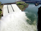 Energia acumulada por Itaipu abasteceria o mundo por 43 dias