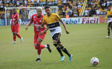 Ítalo Melo se apresenta no Criciúma ainda nesta semana