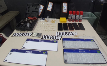 PM prende homem e encontra mercadorias que foram furtadas de borracharia em Içara