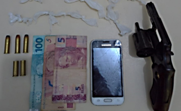 Após perseguição, Polícia faz barreira na Centenário e apreende armas