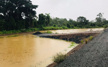 Rodovia Jacob Westrup está interrompida devido às chuvas