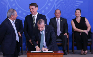 Novas normas trabalhistas vão gerar economia de R$ 68 bi em 10 anos