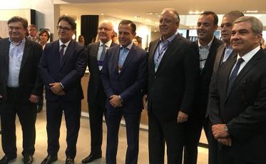 Na Expo Revestir, Doria ficou sabendo da força catarinense no segmento