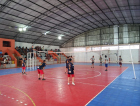 Joesi premia equipes vencedoras do vôlei
