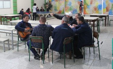 Joguinhos Abertos: competição e confraternização