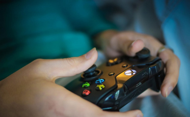 Conheça as curiosidades sobre a profissão revelação 2022: Streamer