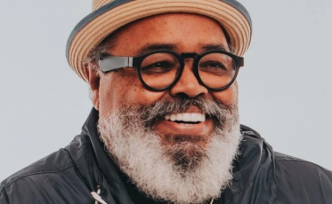 Ingressos esgotados para o show de Jorge Aragão em Criciúma
