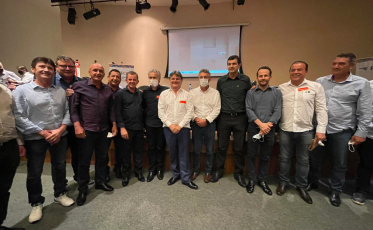 Prefeito de Orleans é eleito presidente da FECAM