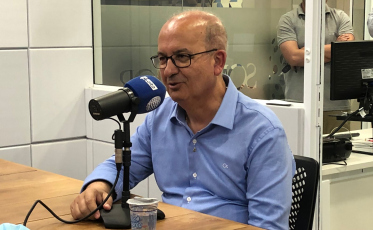 Plenário: Jorginho Mello critica Carlos Moisés