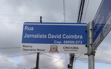 Rua Jornalista David Coimbra eterniza o nome do profissional em Criciúma