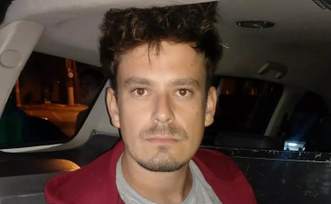 Suspeito de matar esposa e filho de três meses será transferido para Blumenau