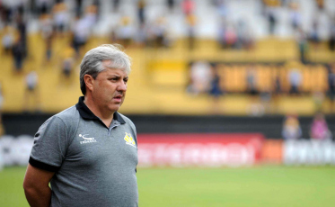 Com posse de bola e sem resultados: confira os números de Kleina no Tigre