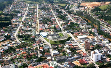 Prefeitura de Lauro Müller nega aplicação de vacinas vencidas