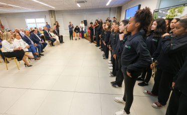 Criciúma: governador visita o Bairro da Juventude em celebração aos 75 anos da instituição