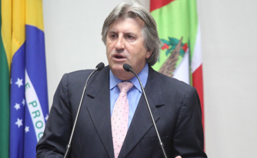 Leonel Pavan poderá ficar até 20 dias no hospital