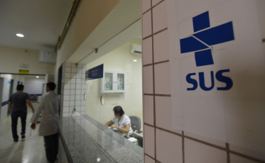 Covid-19: Saúde converte leitos de UTI em permanentes