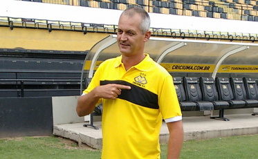 Diretor diz que Lisca é adequado para implementar novo método no Criciúma