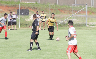 Criciúma vence o Hercílio Luz em jogo treino