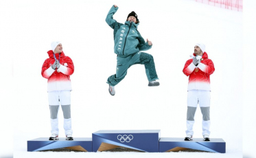 Lucas Pinheiro faz história e conquista Ouro inédito para o Brasil nas Olimpíadas de Inverno