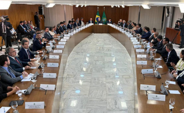 Jorginho Mello participa de reunião com governadores e chefes de Poderes em Brasília