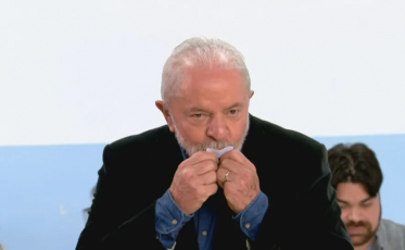 Lula vota em São Bernardo do Campo