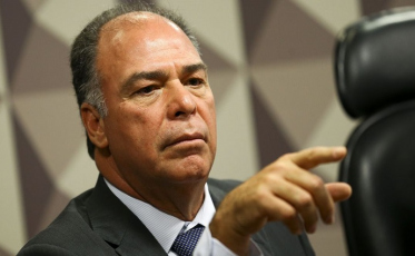 Nada está descartado, diz líder do governo sobre volta da CPMF