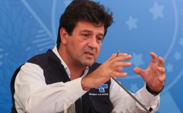 Covid-19: Brasil chega a 800 mortes (AO VIVO)