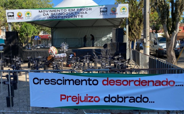 Suinocultores protestam distribuindo oito mil quilos de carne