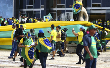 Em um dia, governo recebe 50 mil denúncias sobre atos antidemocráticos